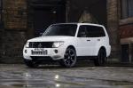 Mitsubishi Shogun Black 2012 года (UK)